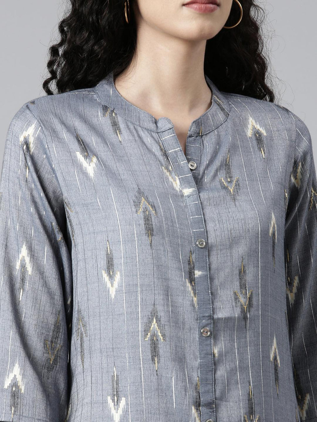 closeup image of samhitas Indigo floral printed Viscose Rayon Kurta for women