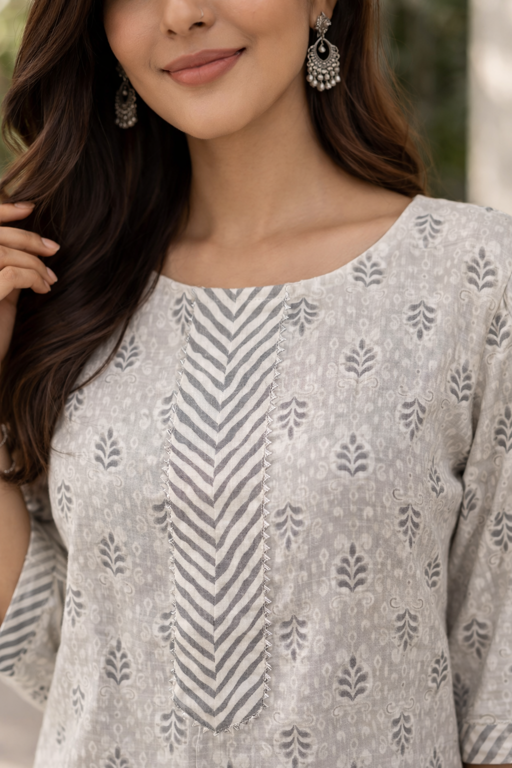 Rayon Printed Straight Kurta Pant Set- Kalki Light Grey