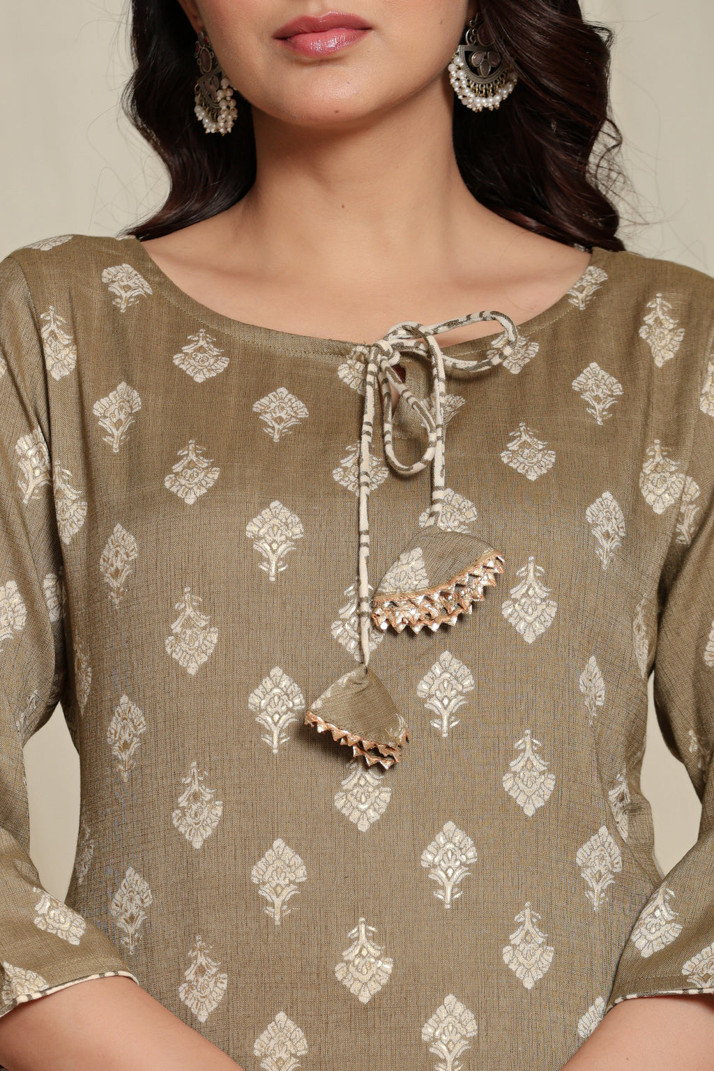 Women's Olive Floral Print Straight Kurta